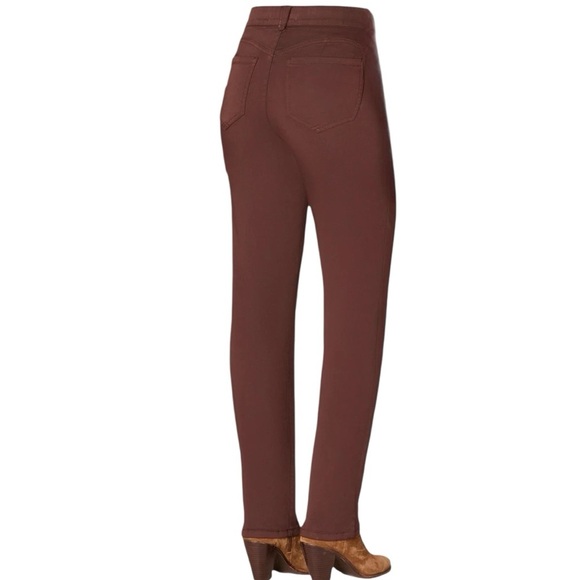 Democracy "Ab"solution Straight Leg Jeans – Size 8, Deep Burgundy NWOT - Picture 4 of 6